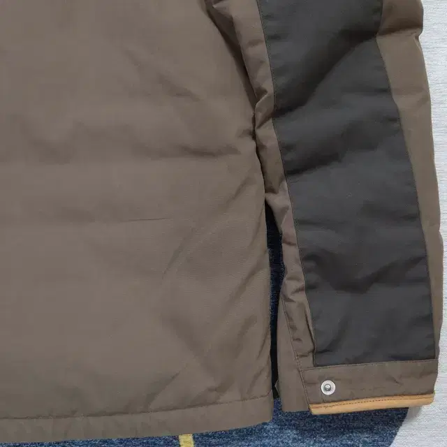 thumbnail-9